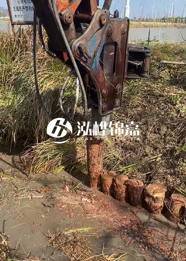 松木樁施工雙排支護(hù)樁和單排支護(hù)樁的區(qū)別？什么時候采用雙排？